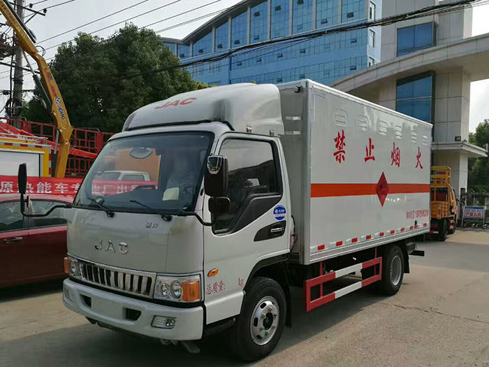 江淮4米2(3.5吨)爆破器材车