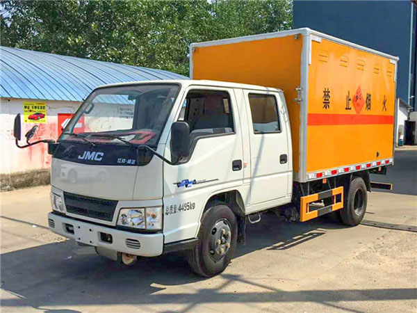 江铃双排(蓝牌)爆破器材车