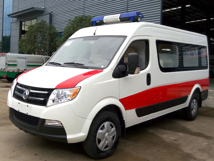 东风御风长轴柴油救护车