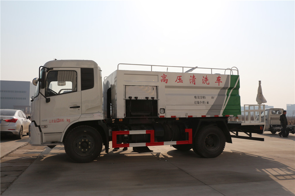 东风天锦10方高压清洗车