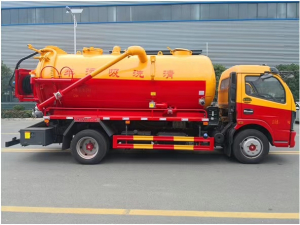 大多利卡8方 清洗吸污车(一体罐) 国六