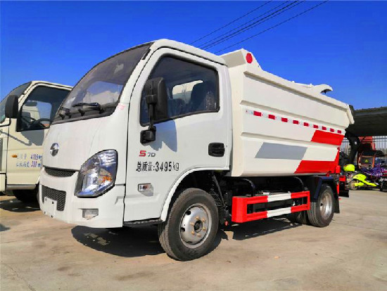 跃进S70国六4方无泄漏自装(后挂桶)卸式垃圾车