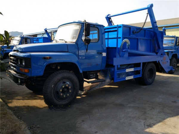 东风尖头140摆臂式垃圾车(8方)