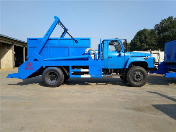 东风尖头140摆臂式垃圾车(8方)