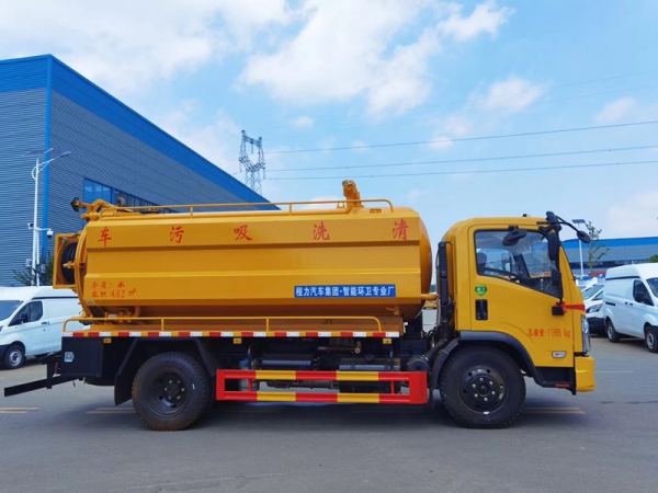 东风福瑞卡12.5方清洗吸污车,联合疏通车