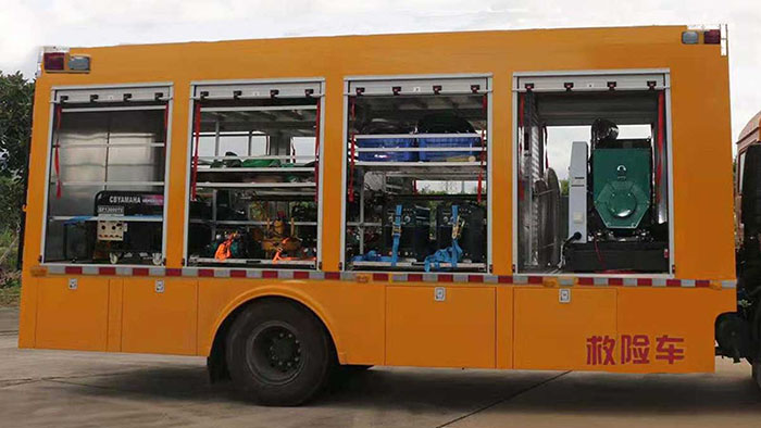 五十铃救险装备车